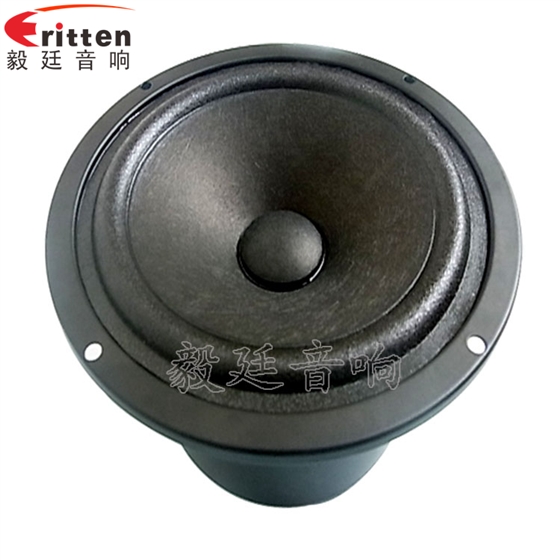 東莞喇叭廠家的汽車?yán)日?/></a></p><p>喇叭共振的理論規(guī)則：</p><p>1)系統(tǒng)受外界激勵，作強(qiáng)迫振動時，若外界激勵的頻率接近于系統(tǒng)頻率時，強(qiáng)迫振動的振幅可能達(dá)到非常大的值，我們毅廷<a href=